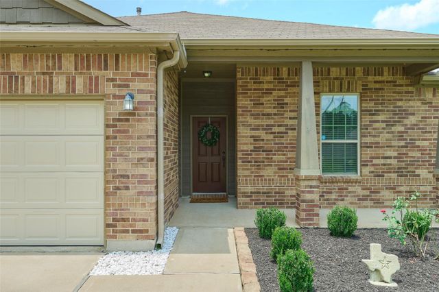 2214 Timberland Country Court, Conroe, TX 77304