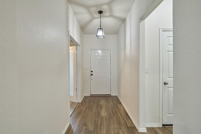 2214 Timberland Country Court, Conroe, TX 77304