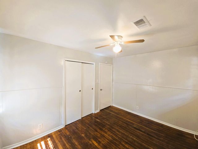 4203 Wuthering Heights Drive, Houston, TX 77045