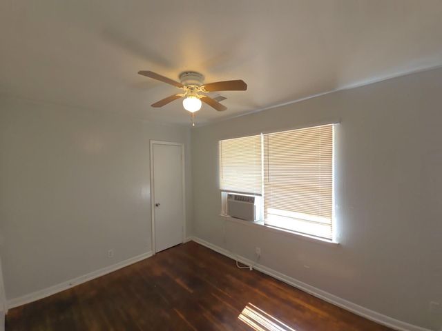 4203 Wuthering Heights Drive, Houston, TX 77045