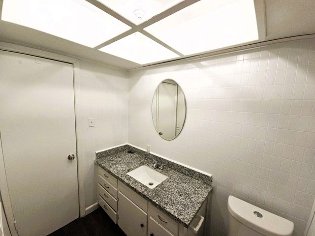 4203 Wuthering Heights Drive, Houston, TX 77045