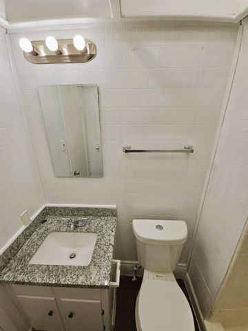 4203 Wuthering Heights Drive, Houston, TX 77045