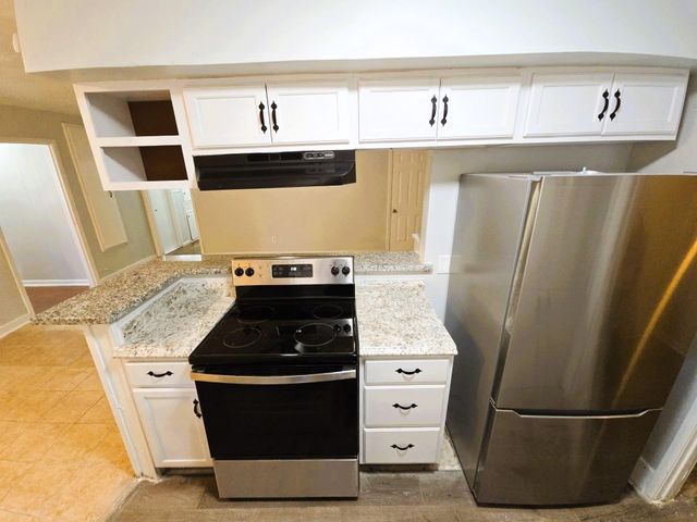 4203 Wuthering Heights Drive, Houston, TX 77045