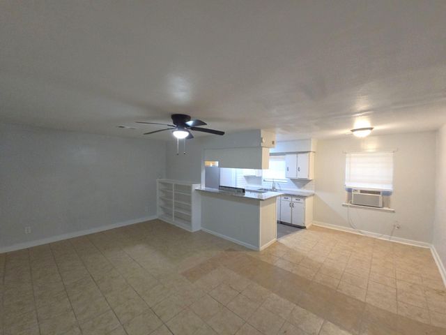 4203 Wuthering Heights Drive, Houston, TX 77045