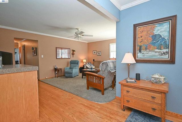 5332 Selma Ave, Fremont, CA 94536