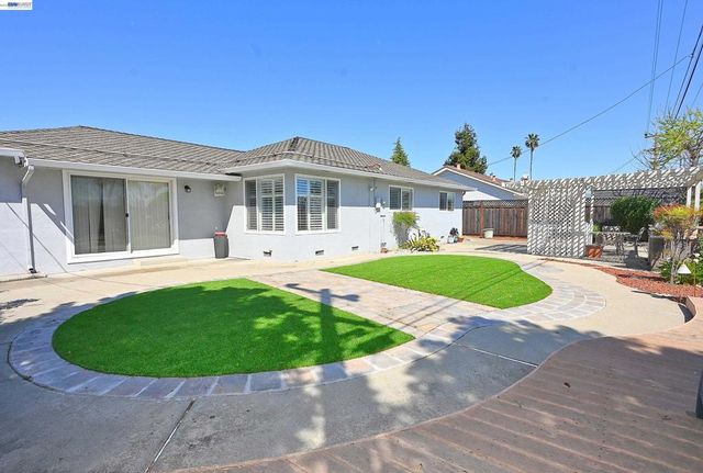5332 Selma Ave, Fremont, CA 94536