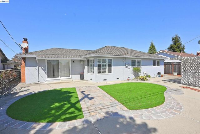 5332 Selma Ave, Fremont, CA 94536