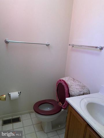 6621 ALLENTOWN RD, Temple Hills, MD 20748