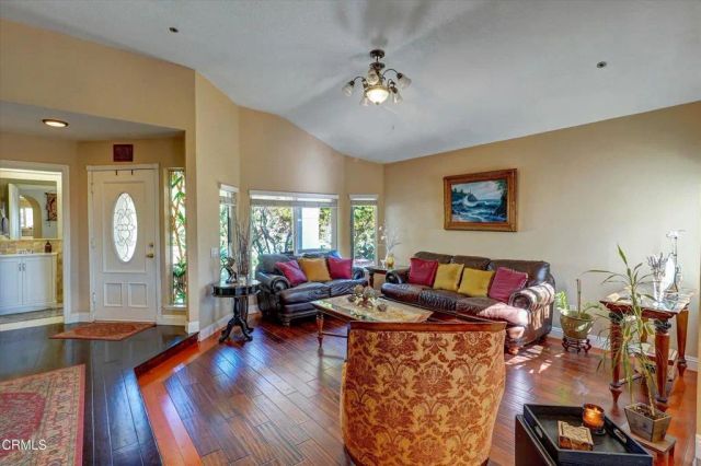 12477 Rajah Street, Los Angeles, CA 91342