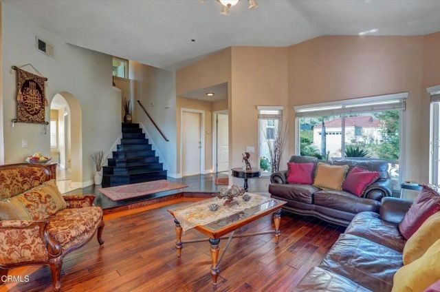 12477 Rajah Street, Los Angeles, CA 91342