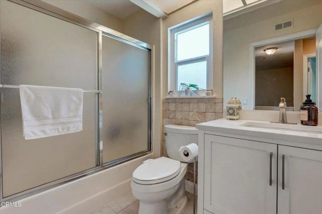 12477 Rajah Street, Los Angeles, CA 91342