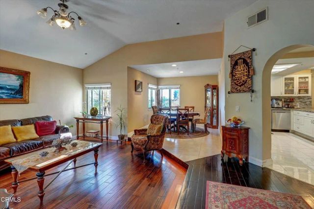 12477 Rajah Street, Los Angeles, CA 91342