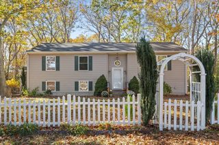 11 Martelle, Acushnet, MA 02743