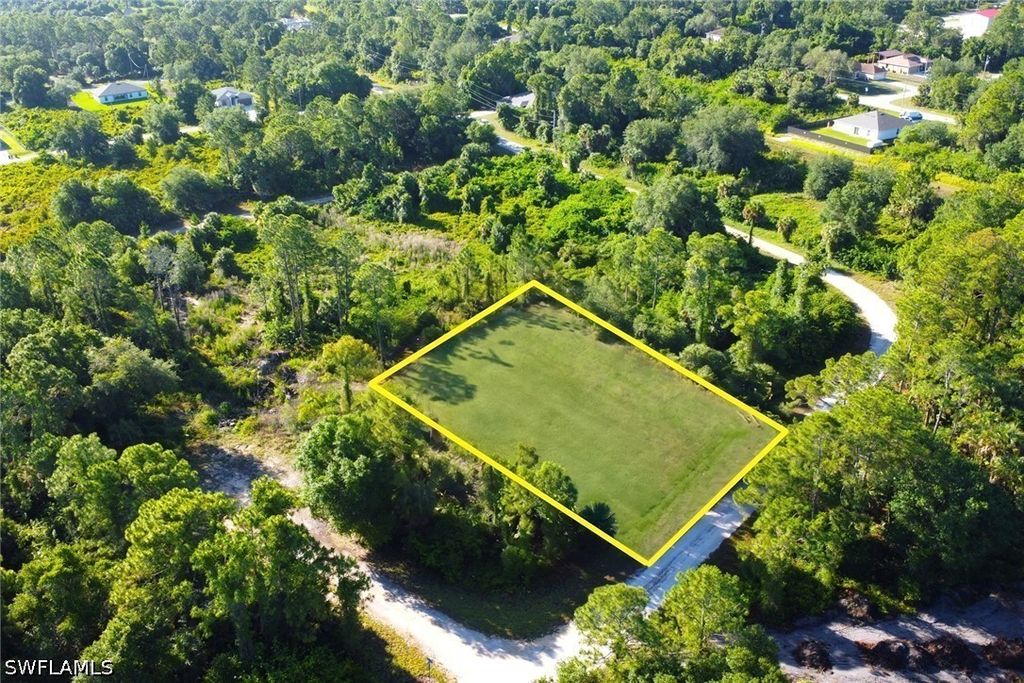129 Auburn AVE S, Lehigh Acres, FL 33974