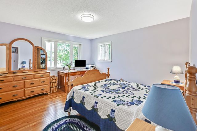 370 Lake Street, Barton, VT 05822
