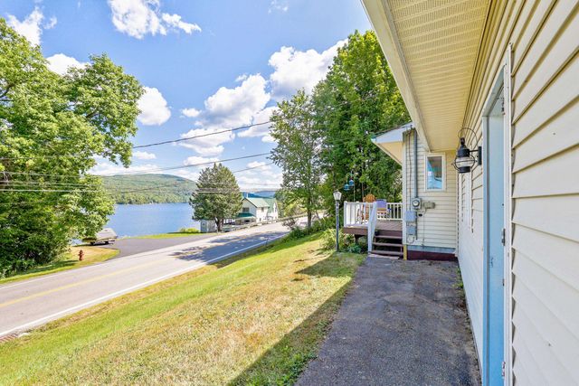 370 Lake Street, Barton, VT 05822