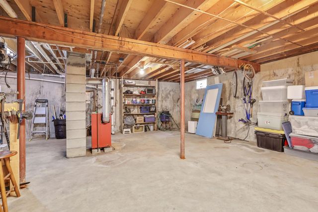 370 Lake Street, Barton, VT 05822