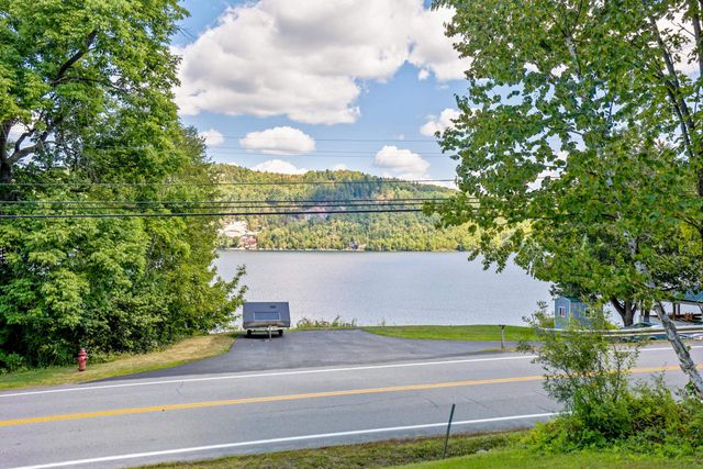 370 Lake Street, Barton, VT 05822