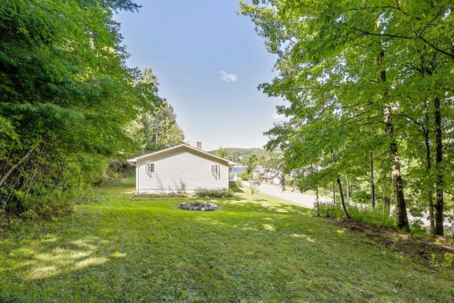 370 Lake Street, Barton, VT 05822