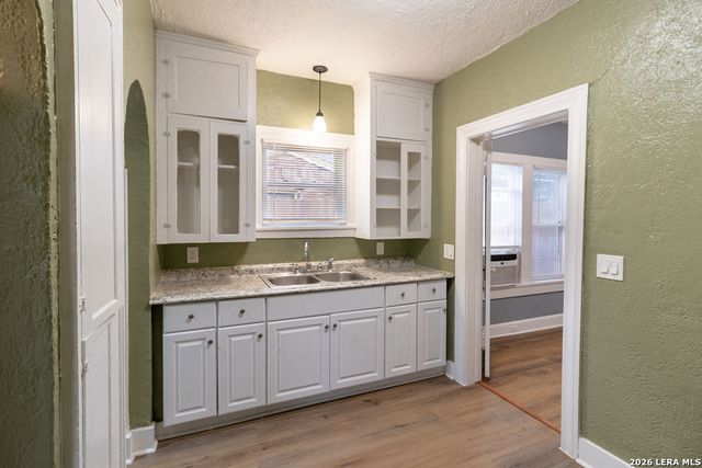 115 BROADBENT AVE, San Antonio, TX 78210