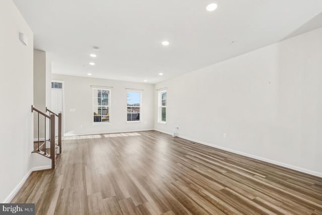 3230 PROVIDER WAY, Germantown, MD 20874