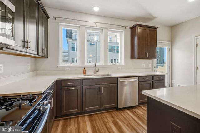 3230 PROVIDER WAY, Germantown, MD 20874