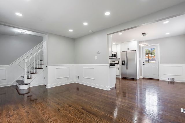 3713 S 57th Court, Cicero, IL 60804