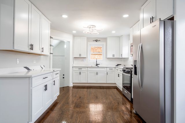 3713 S 57th Court, Cicero, IL 60804