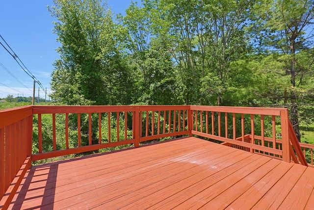320 North St, Tewksbury, MA 01876