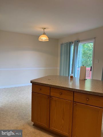 34 GRINDSTONE DR, Hedgesville, WV 25427