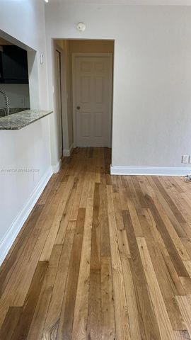 713 SW 10th St, Fort Lauderdale, FL 33315