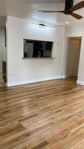 713 SW 10th St, Fort Lauderdale, FL 33315