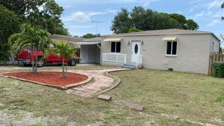 713 SW 10th St, Fort Lauderdale, FL 33315