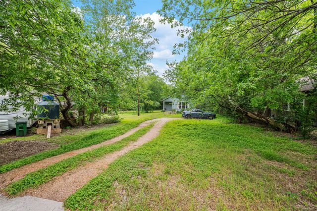 1132 Eleanor ST, Austin, TX 78721
