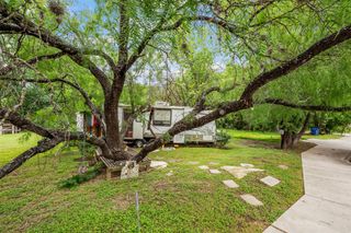 1132 Eleanor ST, Austin, TX 78721