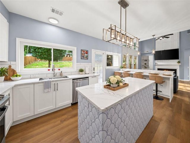 3138 NW Elmendorf Drive, Kennesaw, GA 30144