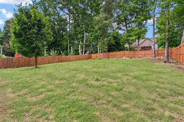 3138 NW Elmendorf Drive, Kennesaw, GA 30144