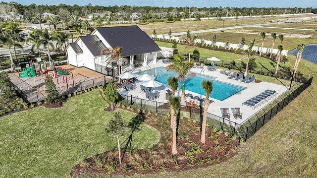 3594 SE Cedarstone Place, Port St. Lucie, Port St Lucie, FL 34984