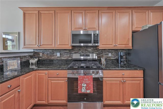 163 Muirfield Way, Williams Twp, PA 18042
