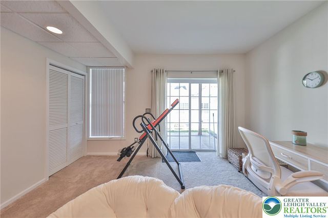 163 Muirfield Way, Williams Twp, PA 18042