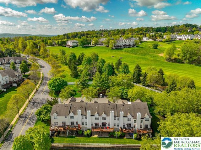 163 Muirfield Way, Williams Twp, PA 18042