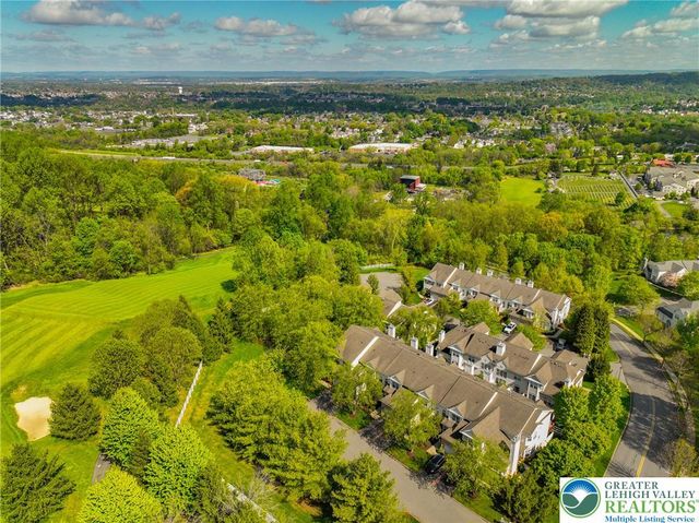 163 Muirfield Way, Williams Twp, PA 18042