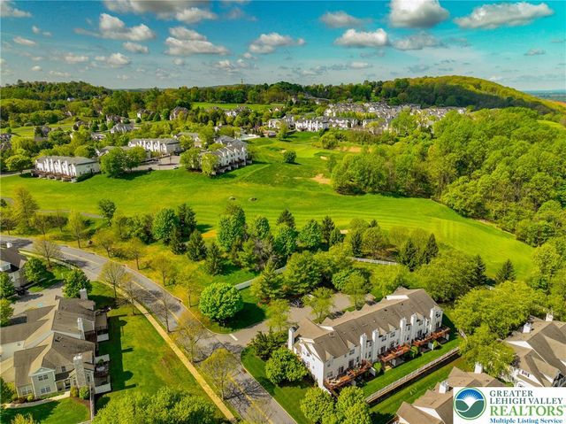 163 Muirfield Way, Williams Twp, PA 18042