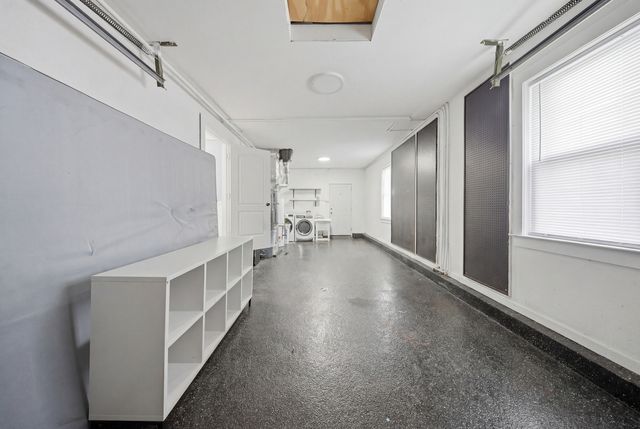 2713 Landen Drive, Melrose Park, IL 60164