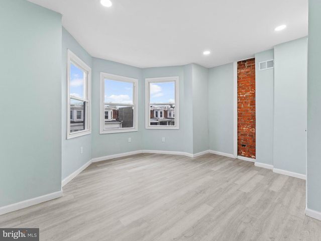 808 S 56TH ST, Philadelphia, PA 19143