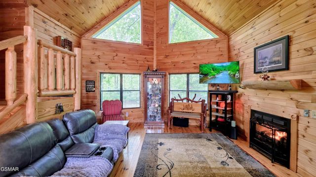 178 Wilton Springs Road, Newport, TN 37821