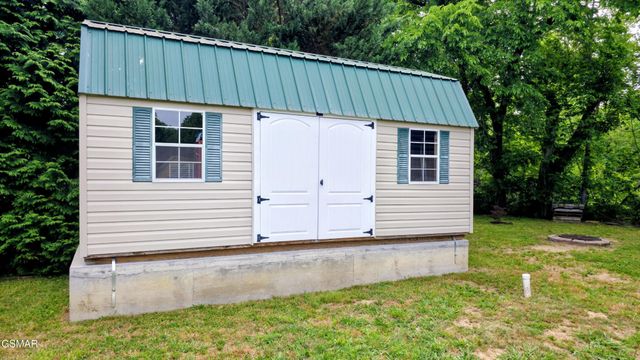 178 Wilton Springs Road, Newport, TN 37821