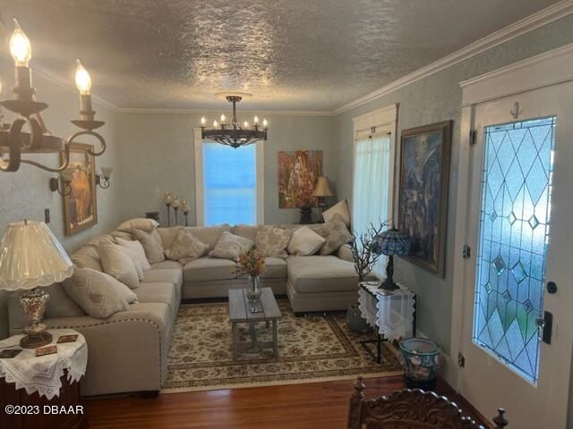 229 Seaview Avenue, Daytona Beach, FL 32118