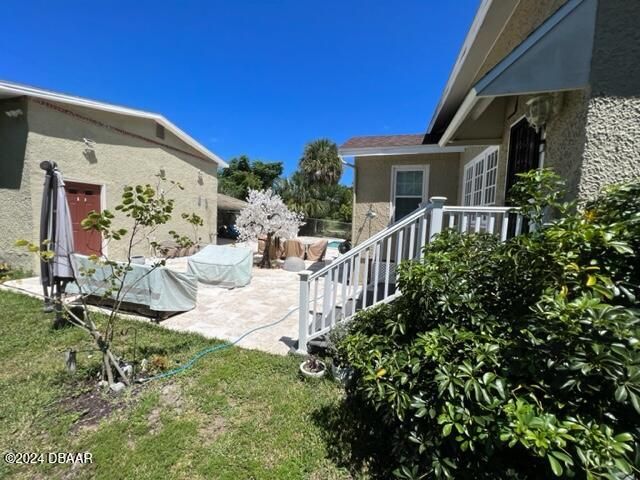 229 Seaview Avenue, Daytona Beach, FL 32118