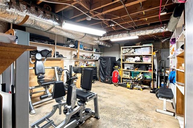 613 Holly Drive S, Gainesville, GA 30501